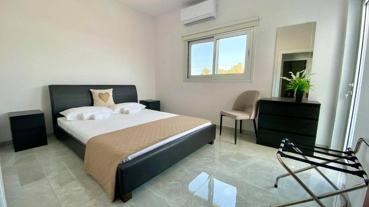 Napa Court 2 Appartement Agia Napa Buitenkant foto