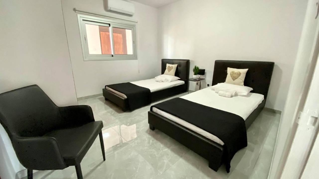 Napa Court 2 Appartement Agia Napa Buitenkant foto